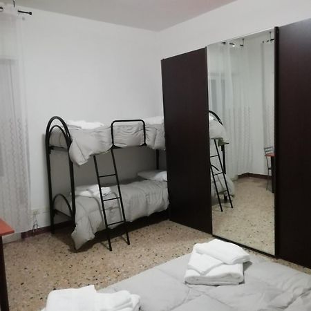 Affittacamere Mark Faenza Buitenkant foto