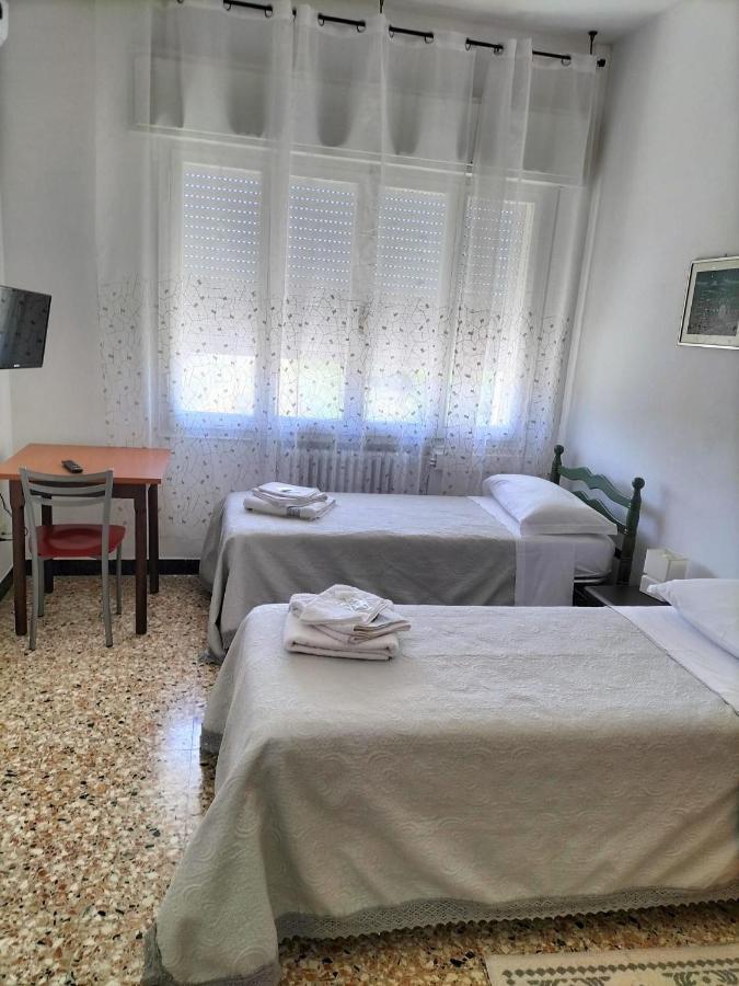 Affittacamere Mark Faenza Buitenkant foto